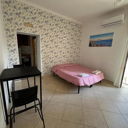 Casa Vacanza D&M Lägenhet Neapel Exteriör bild
